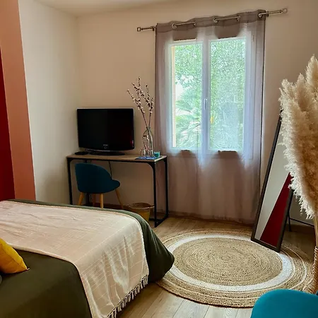 Bed & Breakfast Cosy Dans Maison Familiale Avec Petit Dejeuner Chez Olivier Et Manuel A Clavette, Proche La Rochelle Clavette