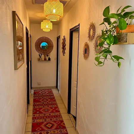 Cosy Dans Maison Familiale Avec Petit Dejeuner Chez Olivier Et Manuel A Clavette, Proche La Rochelle